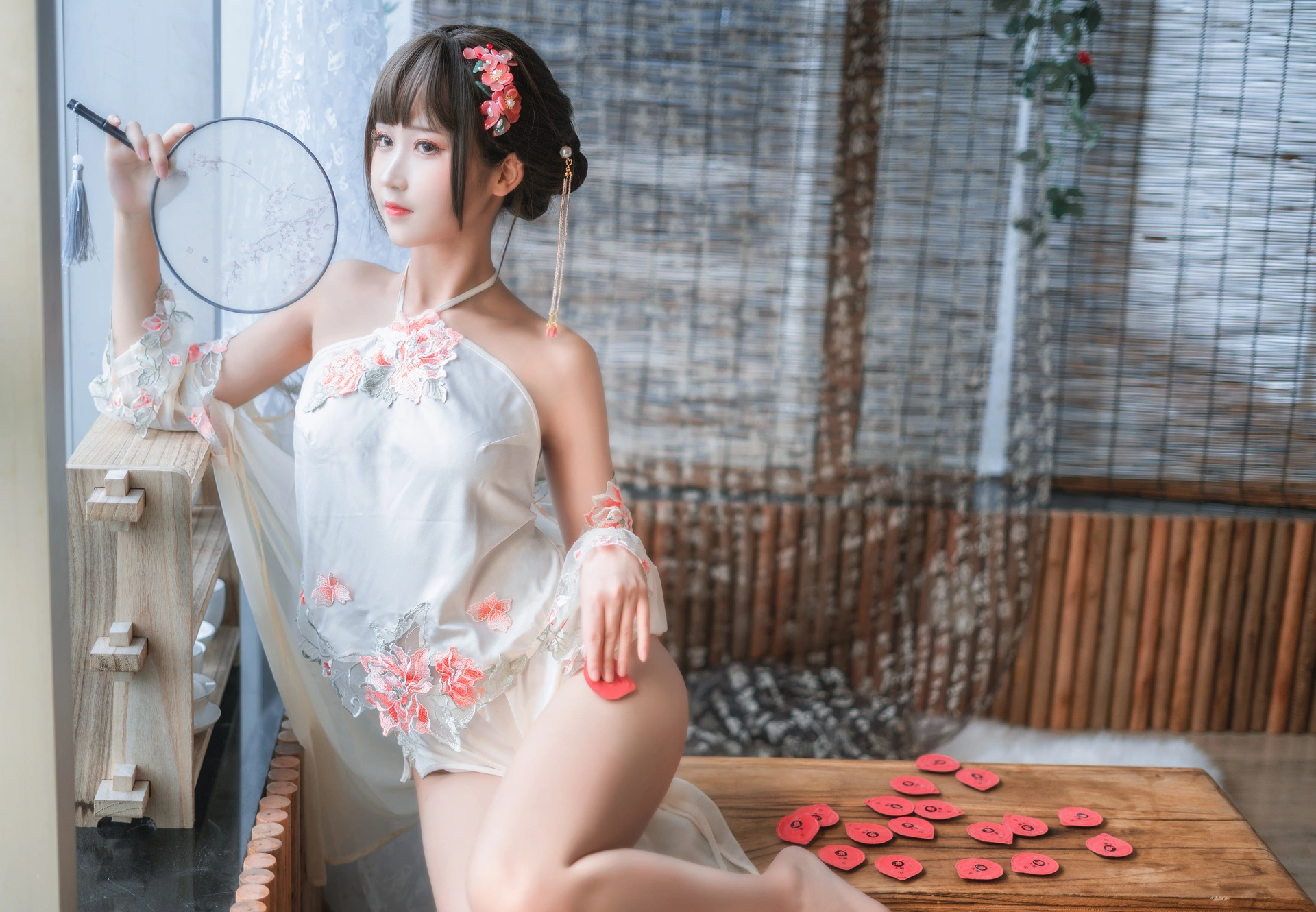 喵糖映画 - VOL.230 少女肚兜 花溪纱 2